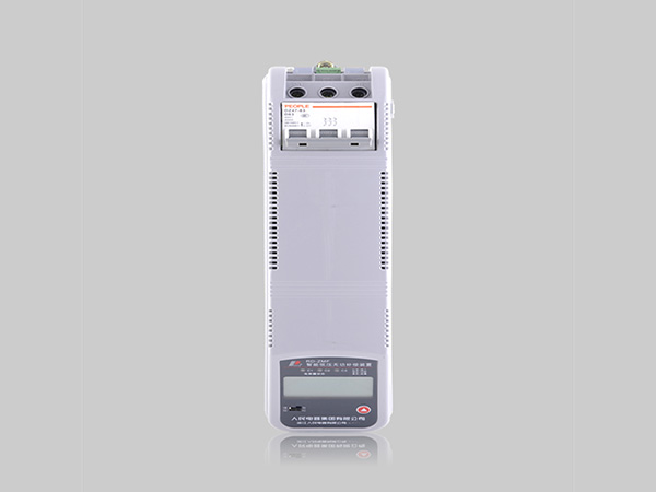 電容器、控制器